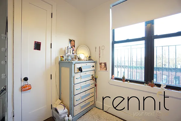 Rented by Rennit Inc. | media 28