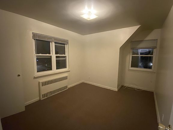 4th image of 15703 46th Ave Floor 2
