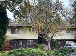 7160 Crownview Ct, Gladstone, OR