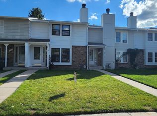 2627 Sagebrush Ave, Cheyenne, WY 82009