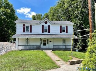 309 Longwood Ave, Farmville, VA 23901