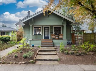 5904 SE Woodward St, Portland, OR