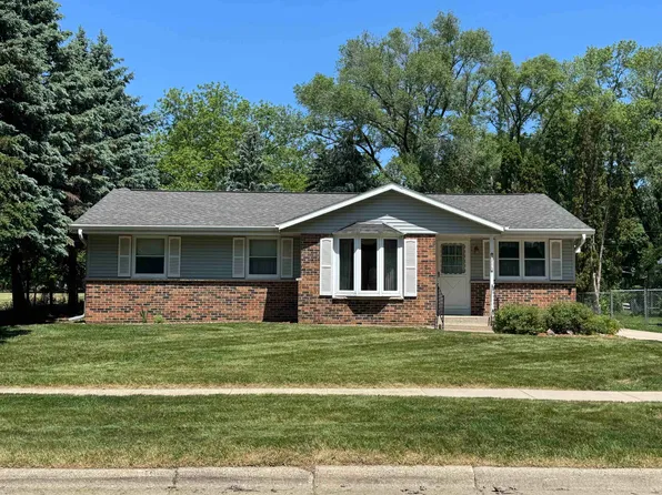 2108 Purvis Ave, Janesville, WI 53548