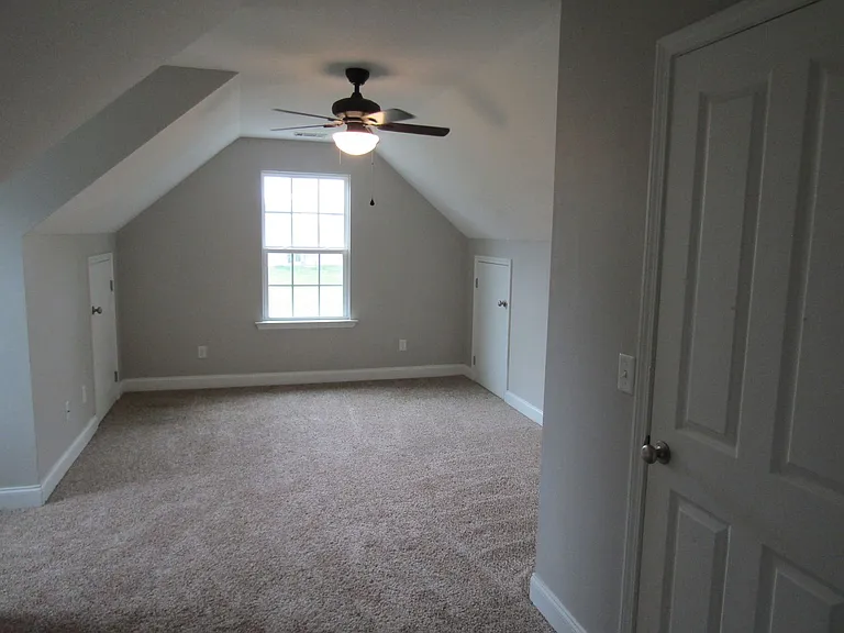 209 Ash Blvd — Photo 13