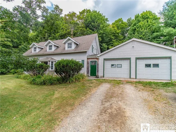 5574 Weaver Rd, Bemus Point, NY 14712