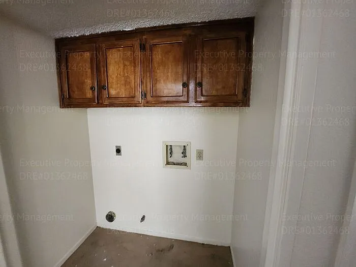 6302 Castleford St #4 — Photo 10