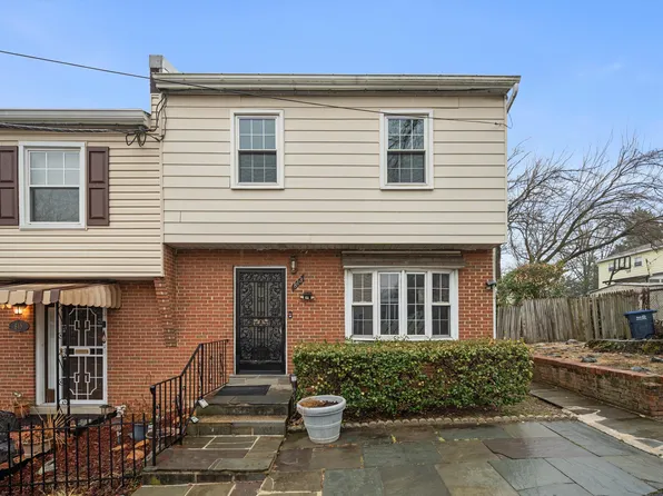 813 Delafield St NE, Washington, DC 20017