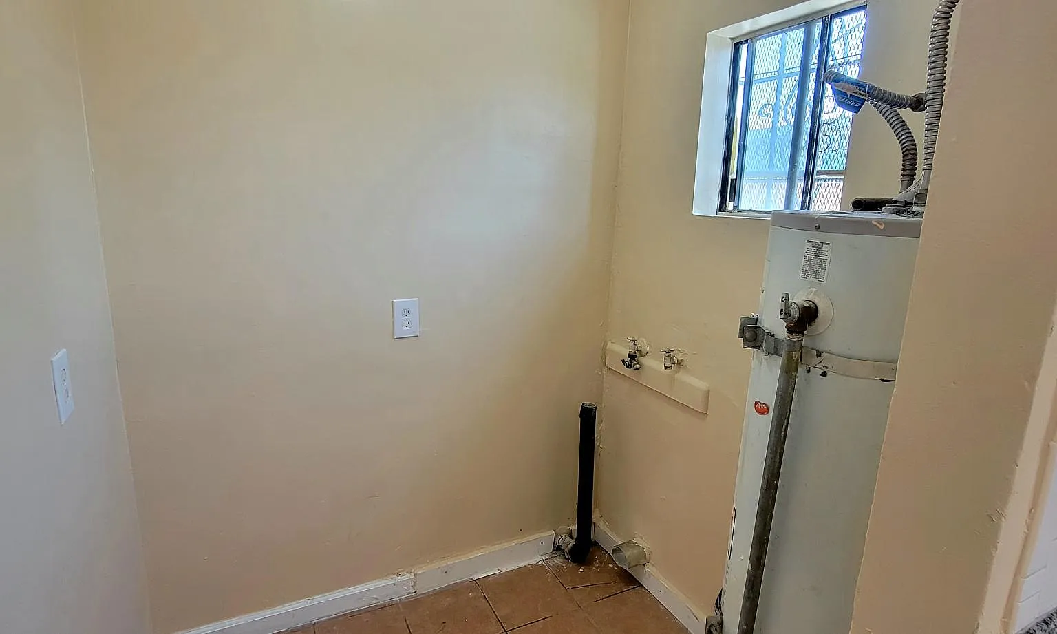 1717 N Alhambra Avenue — Photo 4