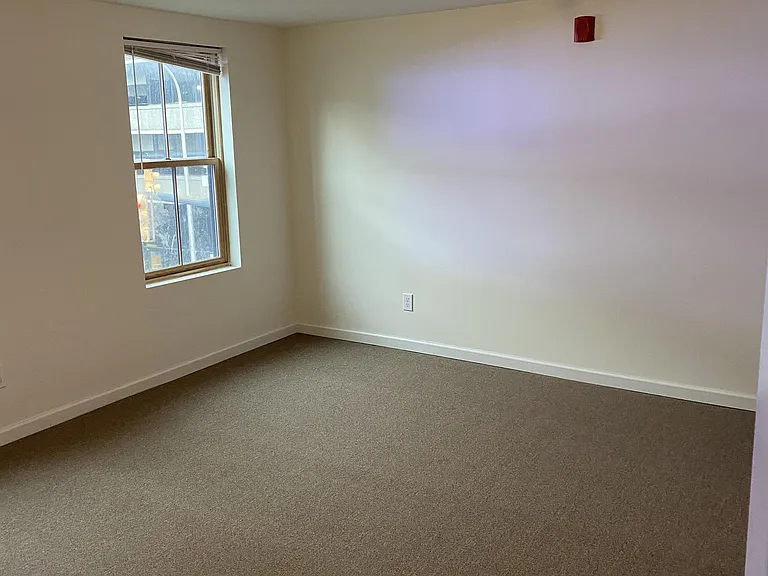 40 S Pearl St #306 — Photo 9