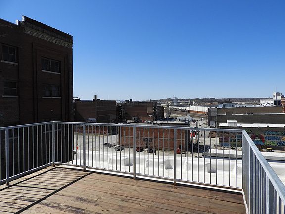 3rd image of 1225 Union Ave #503