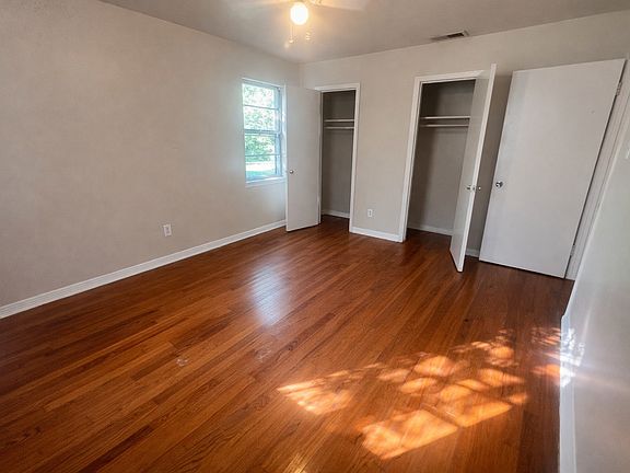 4th image of 1117 Rancho Dr