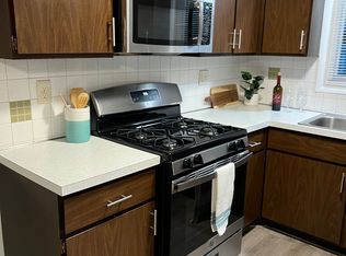 1475 Ashland Ave #1, Des Plaines, IL 60016