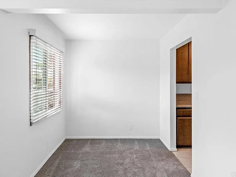 2173 Manchester Ave #2 — Photo 9