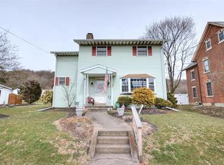 3069 Springtown Rd, Springtown, PA 18081