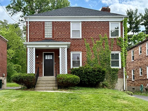 2nd image of 1969 Connecticut Ave #1