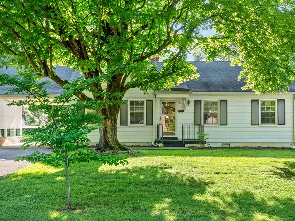 2811 Nelson Dr, Hopkinsville, KY 42240