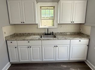 3581 Daleford Rd, Shaker Heights, OH 44120