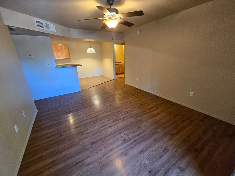 1385 W University Ave #4-125 — Photo 12