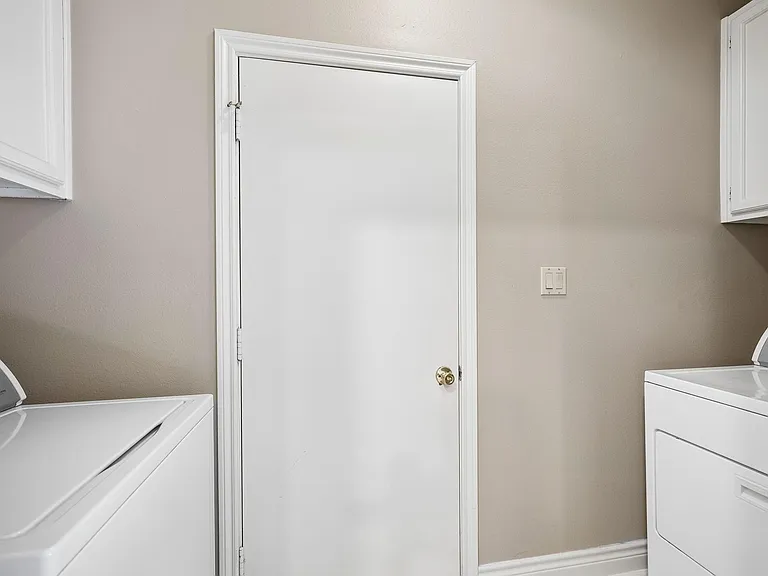 250 Sugarberry Cir #250 — Photo 20