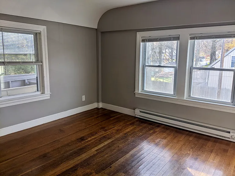 172 Union St #D — Photo 10