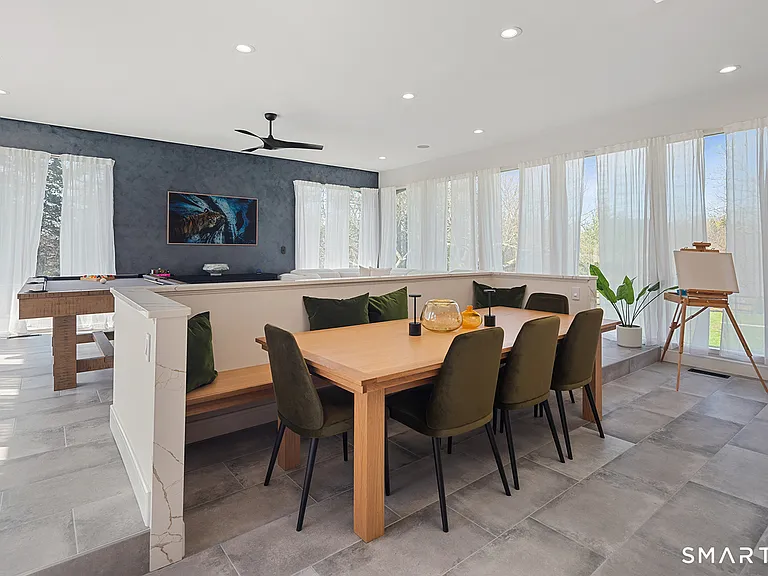 294 E Middle Patent Rd — Photo 13