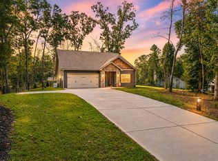 147 Sunset Cv, Ellijay, GA 30540