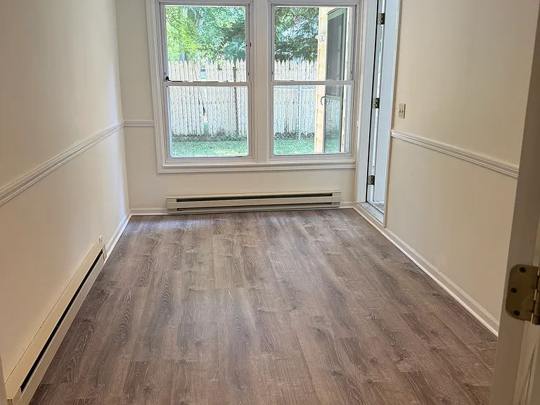 120 Laurel Rd — Photo 14