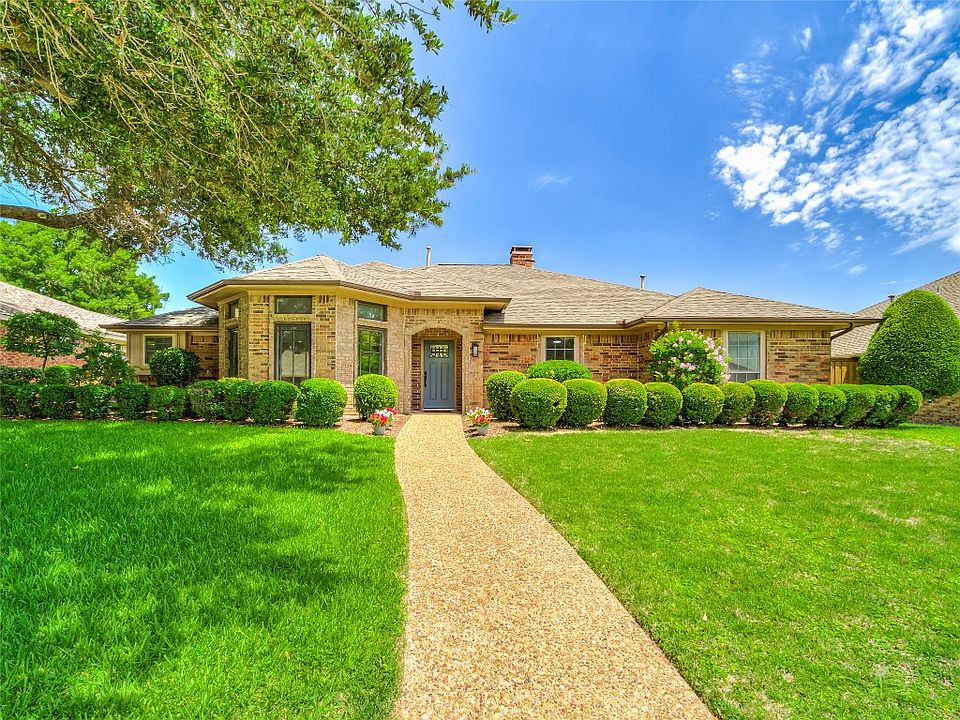 1st image of 2407 Primrose Dr