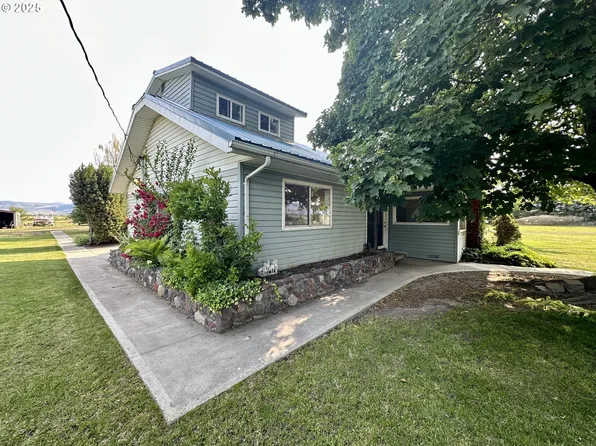 63578 Gekeler Ln, La Grande, OR 97850