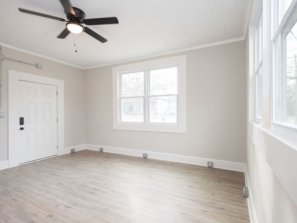 725 West Poplar Street 725 W Poplar St Griffin GA Zillow