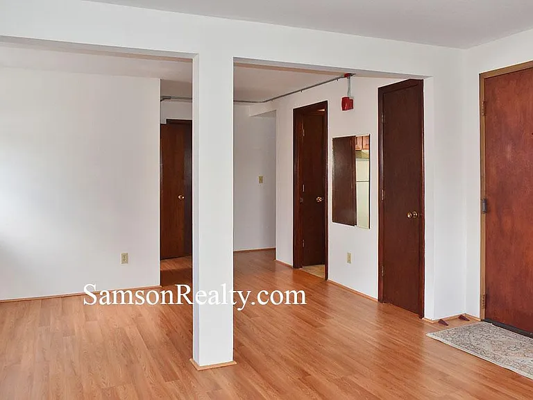 1 Woodward Ave #1 — Photo 4
