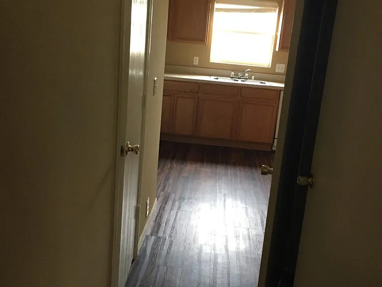 817 Greene Way — Photo 3