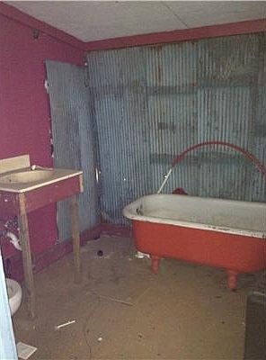 4th image of 1519 Saint Philip St #21