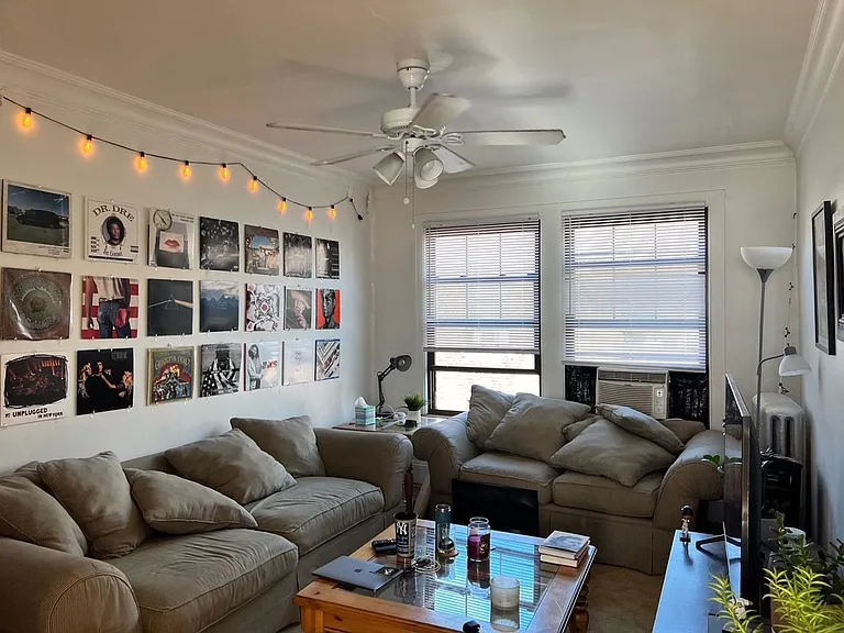 929 W Oakdale Ave #3I — Photo 3