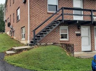 230 S 6th St, Lehighton, PA 18235
