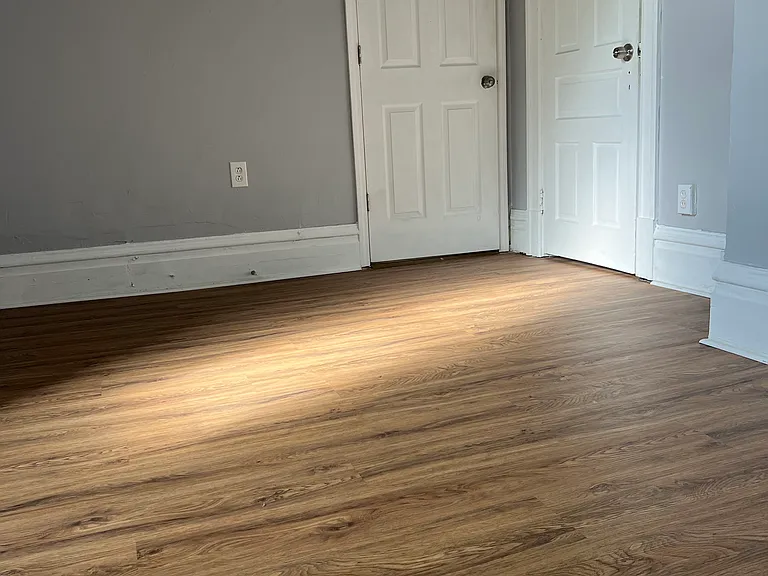 210 E End Ave #3A — Photo 6