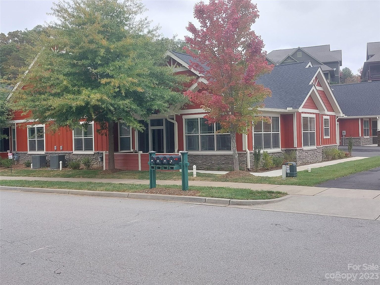 20 Brookstone Pl R 1 Candler NC 28715 Zillow