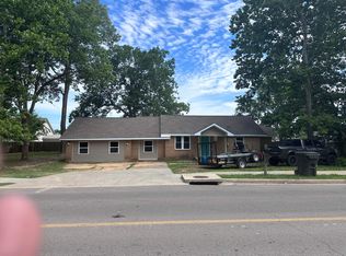 1212 E College St, Bono, AR 72416