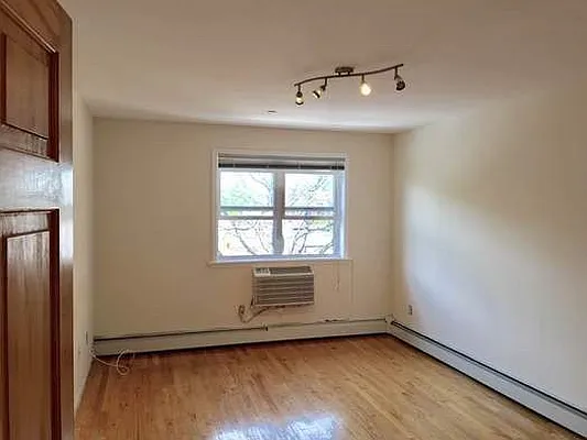 Rented by Axxess Realty Group | media 13