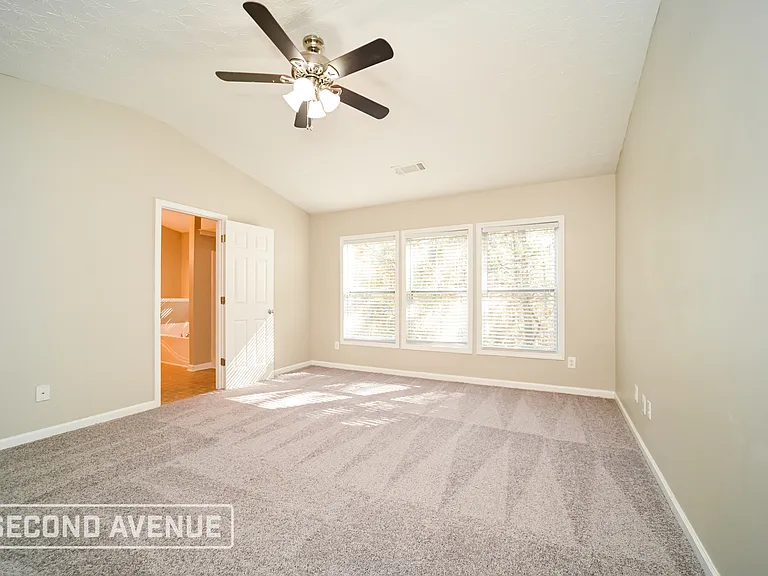 275 Highwind Way — Photo 13