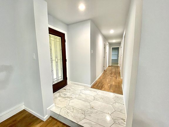 5th image of 4520 Cinnamon Hill Dr