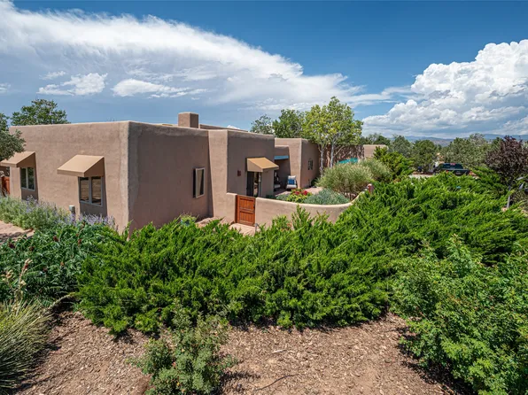 16 Tierra Antigua, Santa Fe, NM 87506