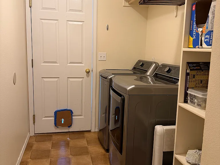 899 W Waterbury Dr — Photo 12