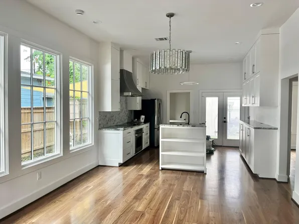 305 Archer St #305, Houston, TX 77009