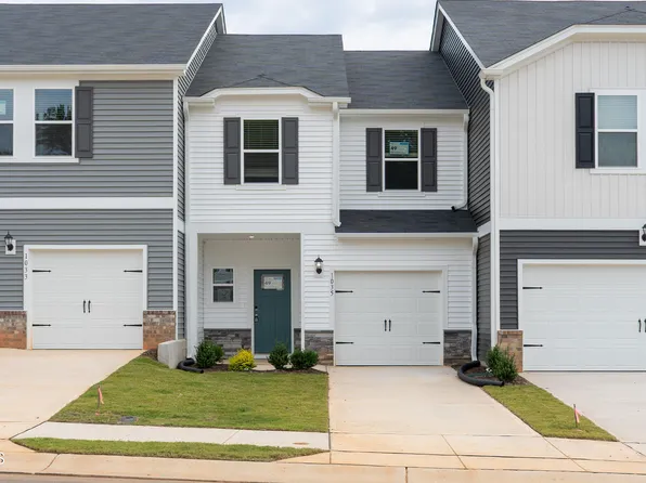 1035 Winding Spring Dr, Mebane, NC 27302