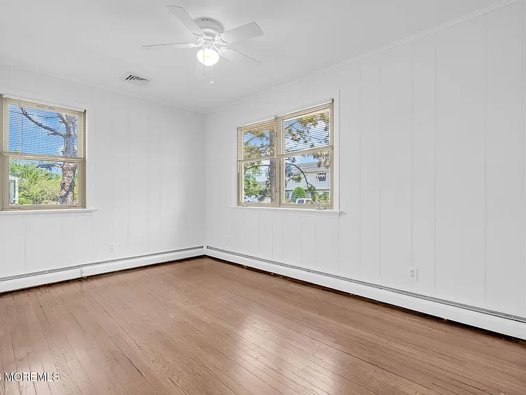 10 Harbour Way — Photo 23