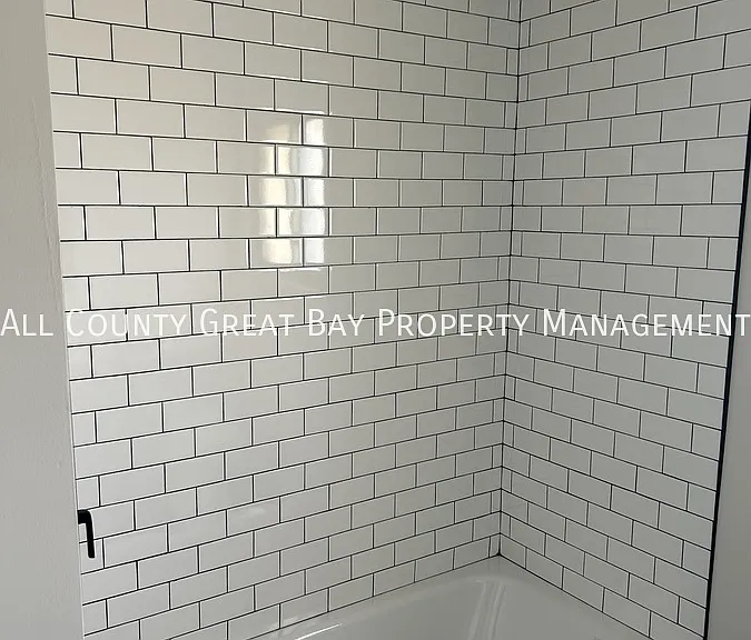 60 Cedar Ct #1 — Photo 7