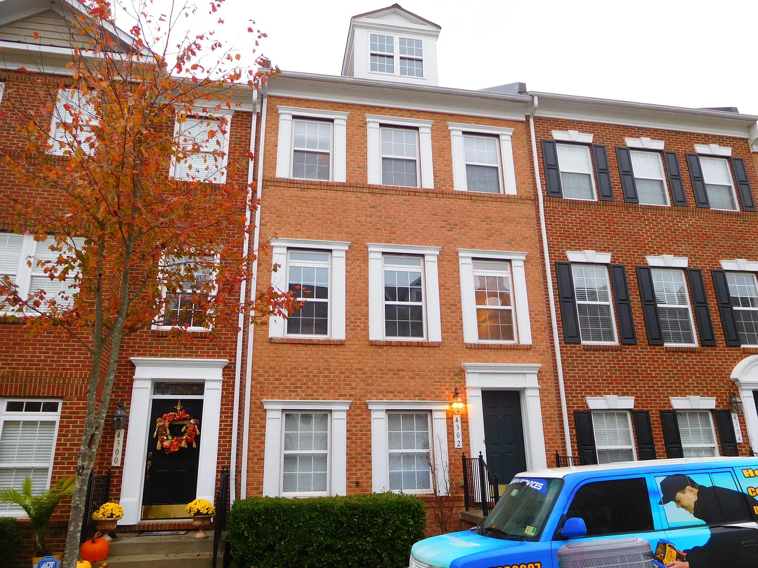 3 bed, 2.5 bath, 1650 sqft, $2,795 — Photo 1