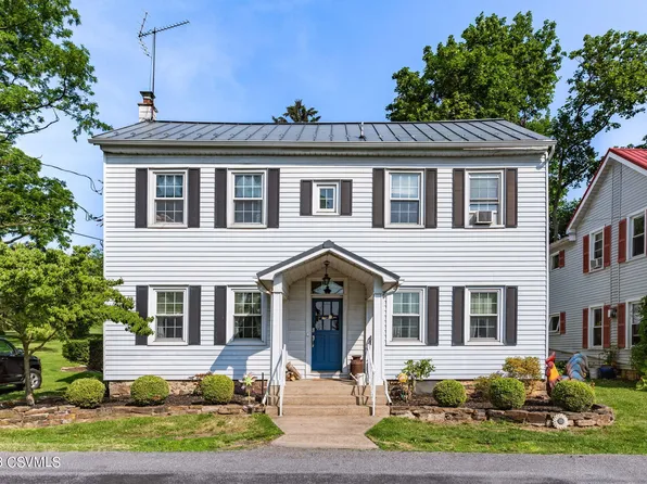 102 Mooresburg Rd, Danville, PA 17821
