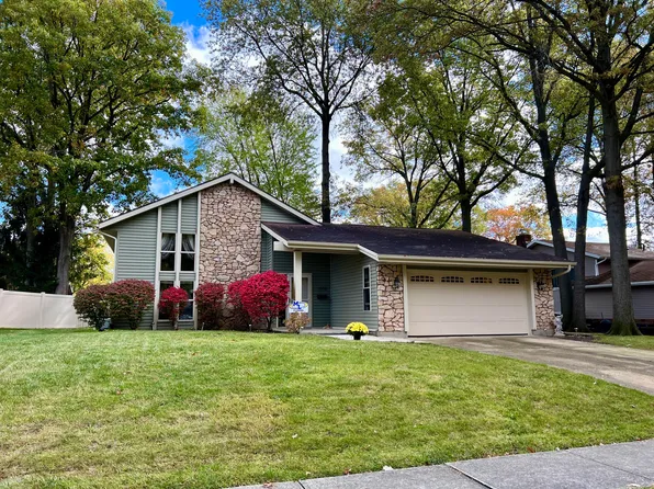 1002 Magnolia St, Saint Marys, OH 45885